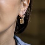 ANCHOR CAPSULE EARRINGS (15mm)