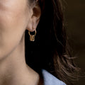 ANCHOR CAPSULE EARRINGS (10mm)